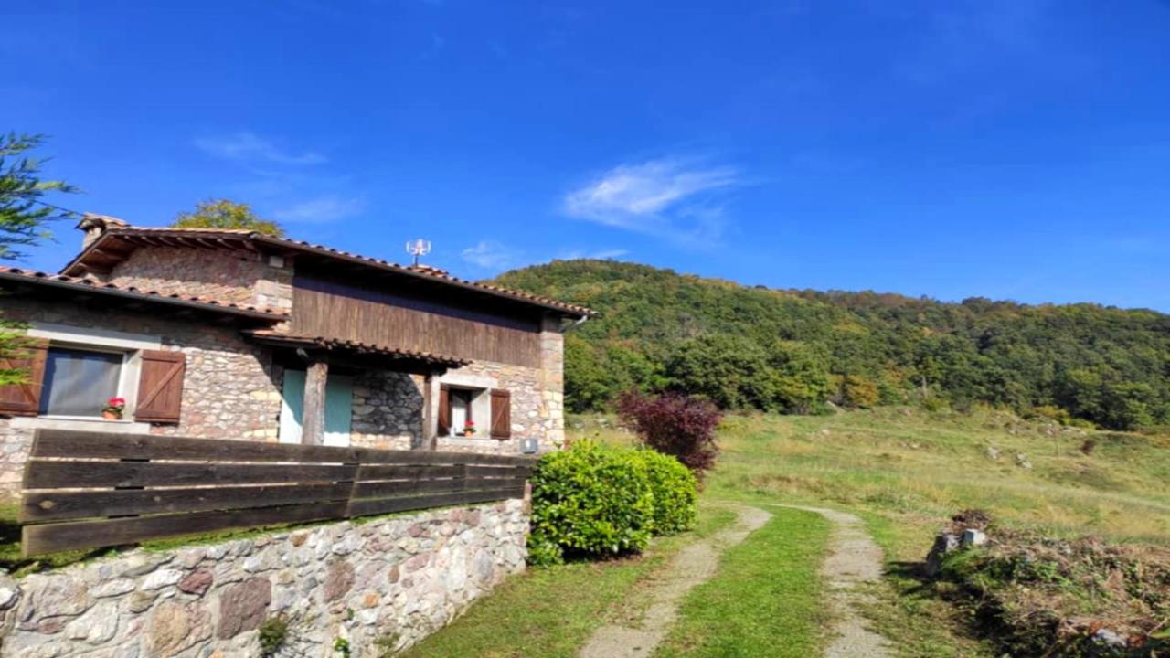 Castell De Rocabruna Hébergement de vacances *